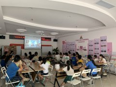 水径社区| “乐享时光·炫彩DIY”——亲子主题画抱枕活动
