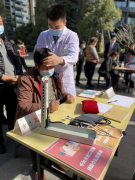 春节不离深，欢度健康年             ——六和社区向居民开展“四进”暖