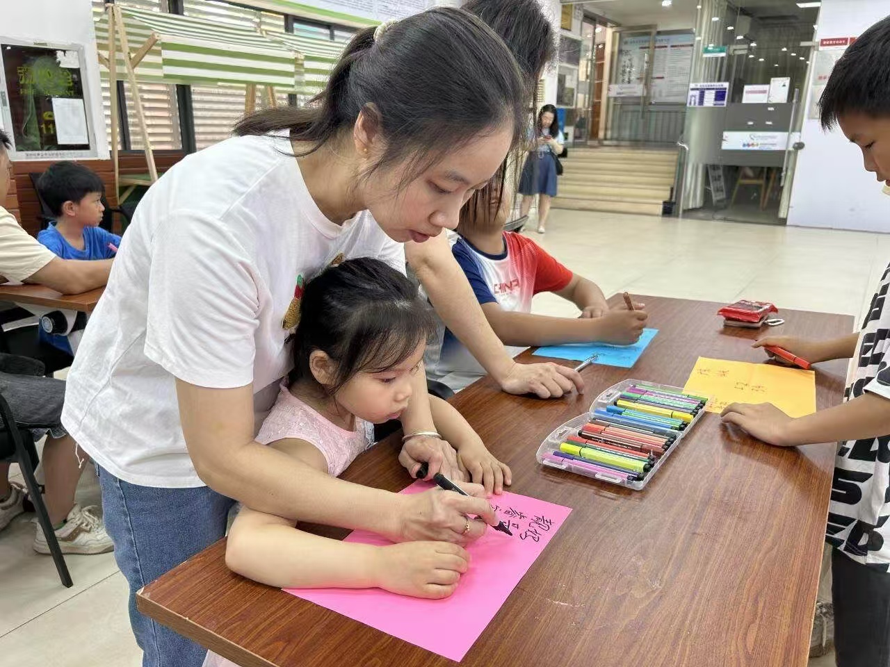 “家多宝”共成长！横岗街道开展多孩家庭亲子正向关系体验活动